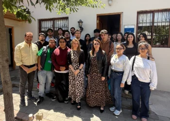 Carrera de Periodismo fortalece empleabilidad con nueva mentoría profesional